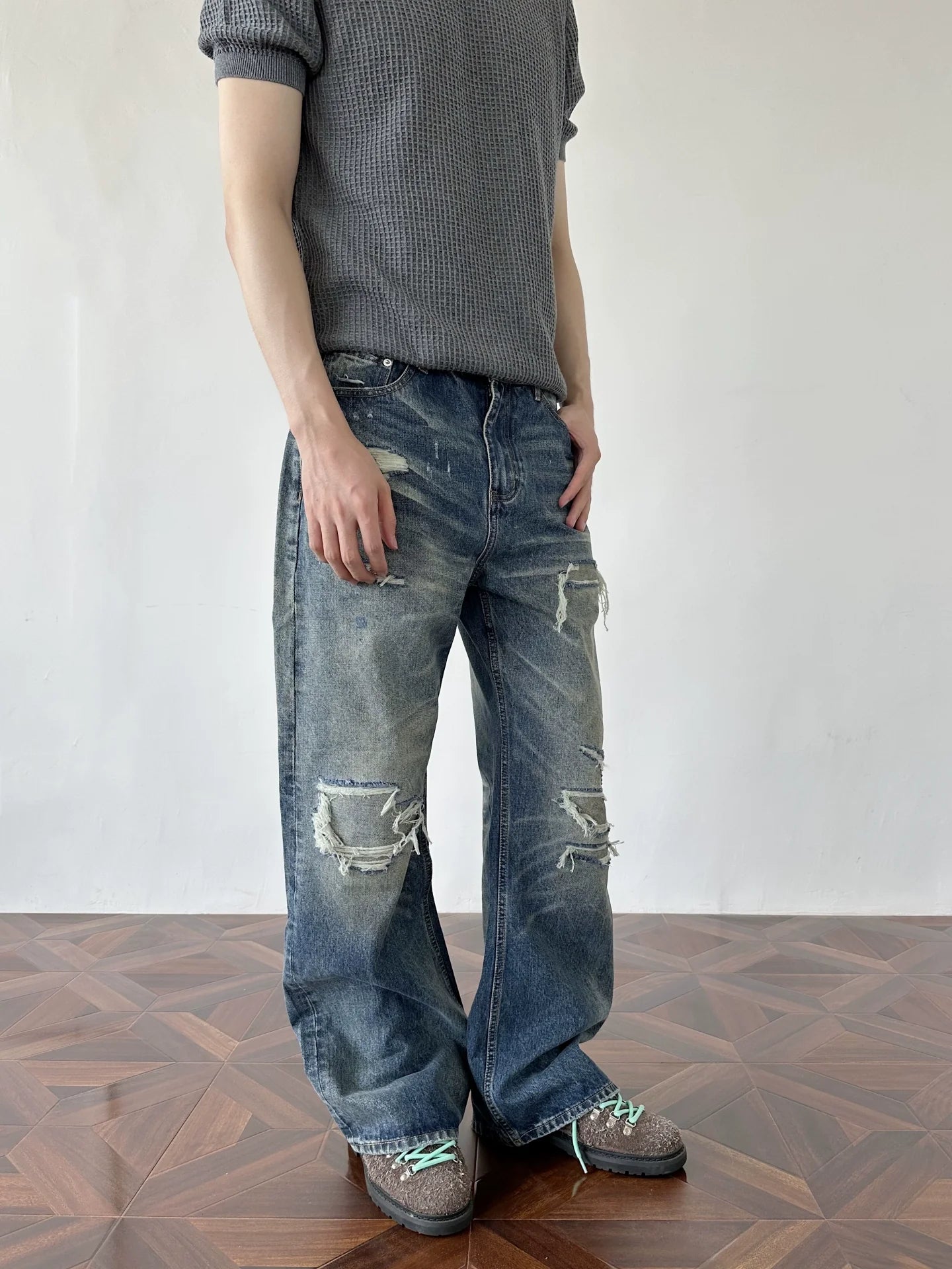 Heavy Distressed Wash Old Knife Cut Damage Patch Denim Vintage Jeans