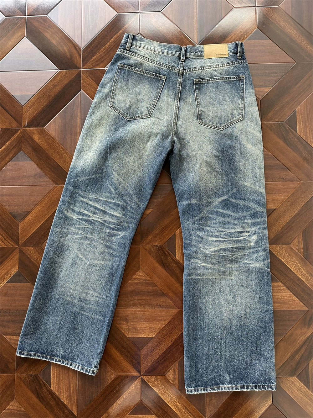 Heavy Distressed Wash Old Knife Cut Damage Patch Denim Vintage Jeans