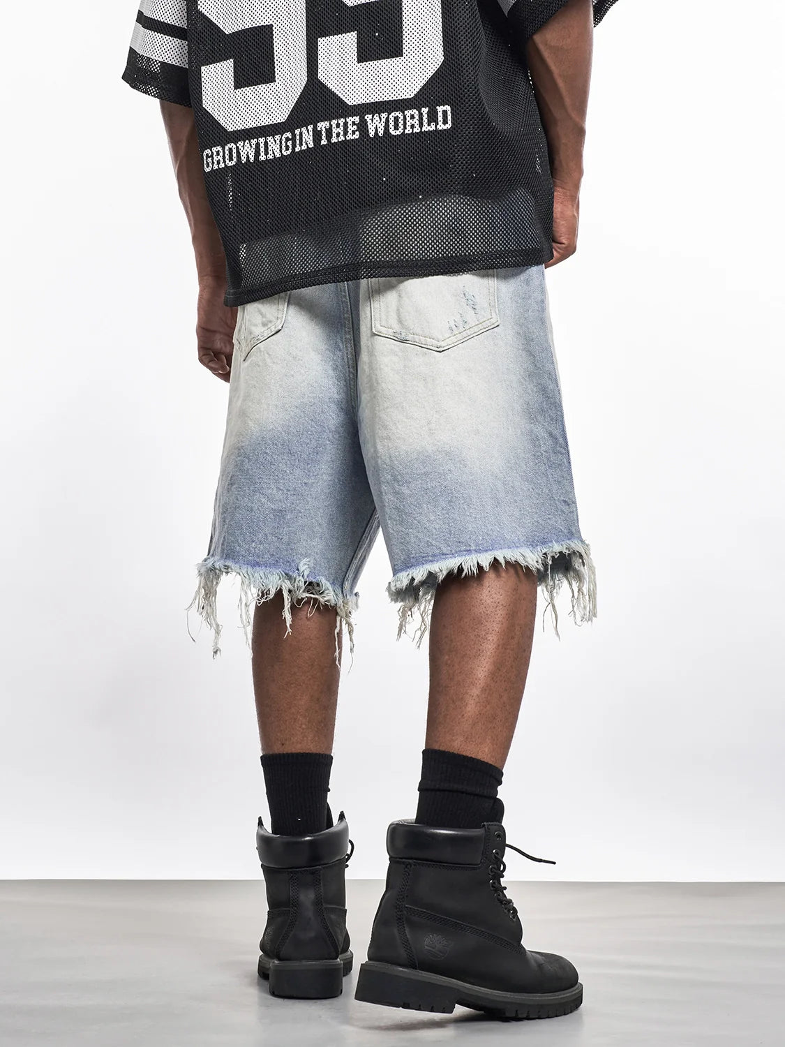 Raw Edge Cropped Design Gradient Denim Jeans Shorts