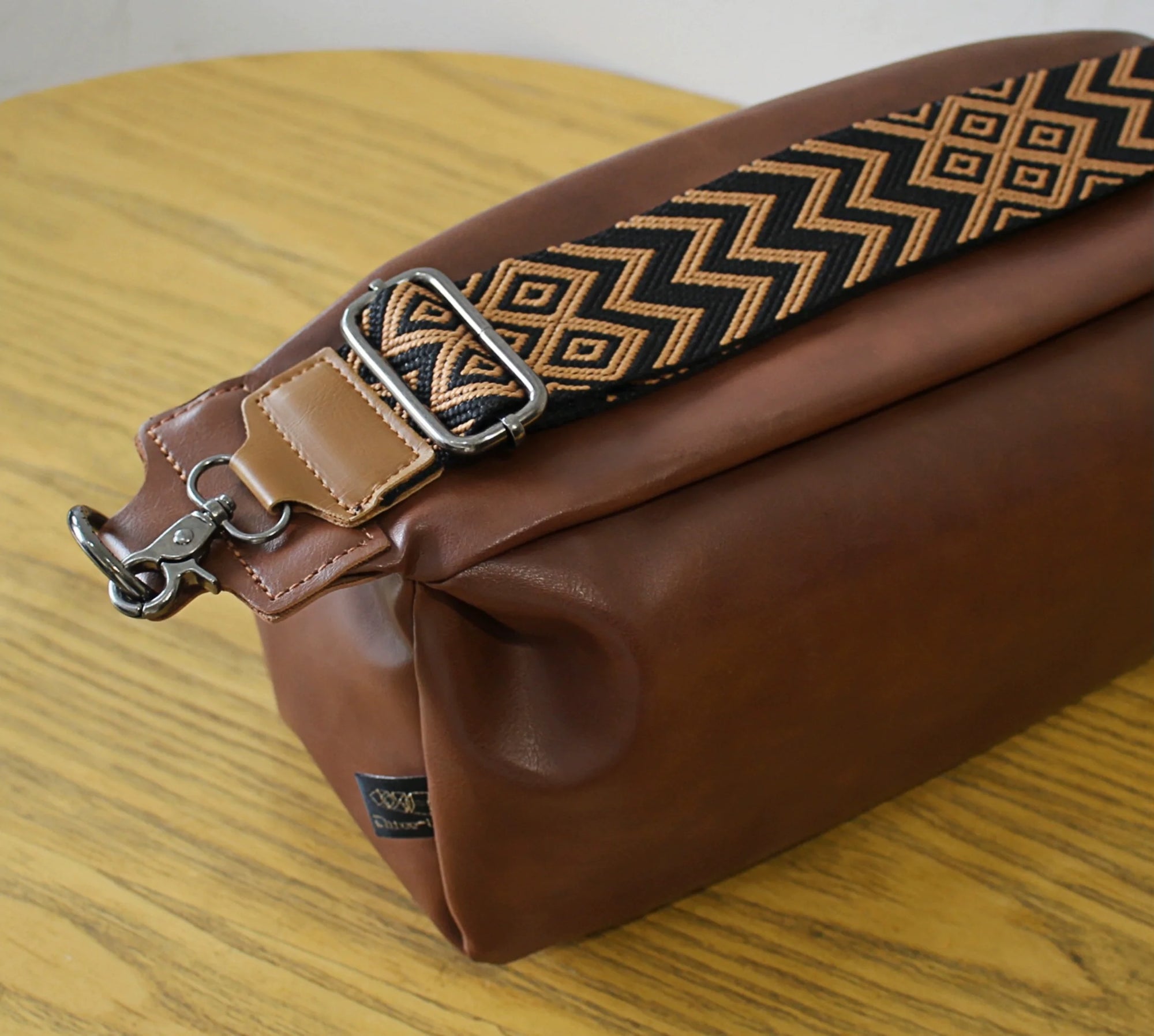 Cubbiluppi™ Men's Shoulder Crossbody Bag, Casual & Soft Leather for All Seasons, Simple Trendy men's Bag