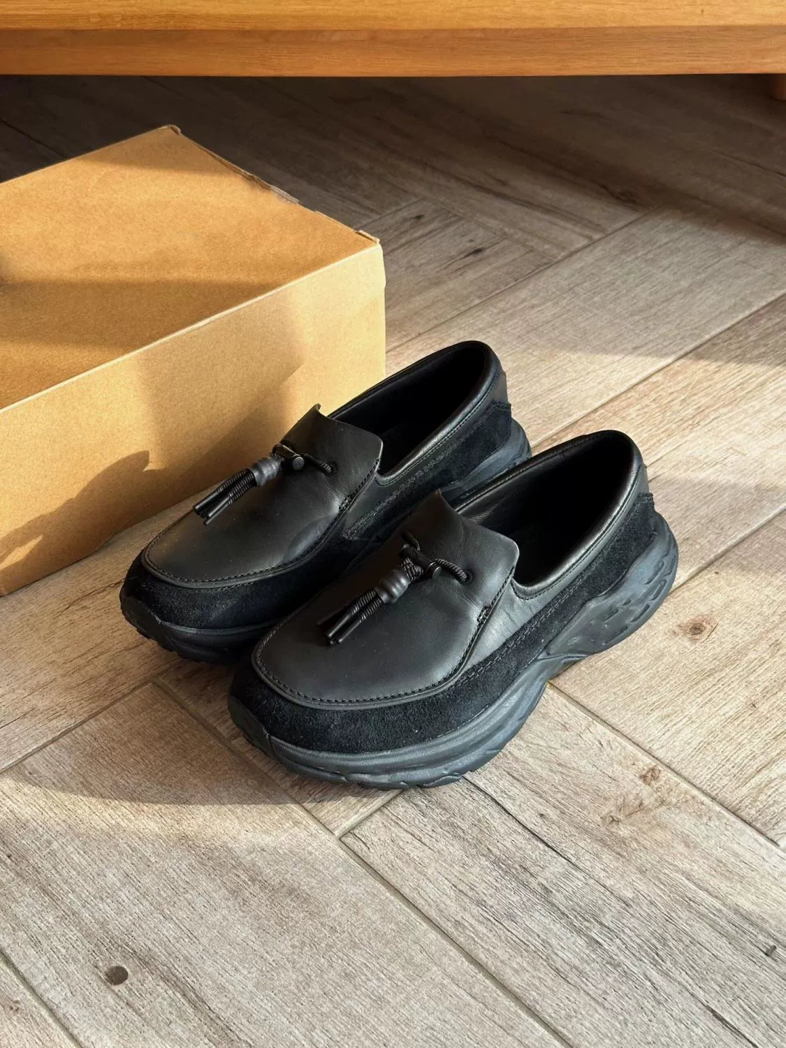 Leather shoes, men's height increase, outdoor loafers, hiking, pedaling, trendy sports and casual shoe covers, foot platform-soled jogging shoes