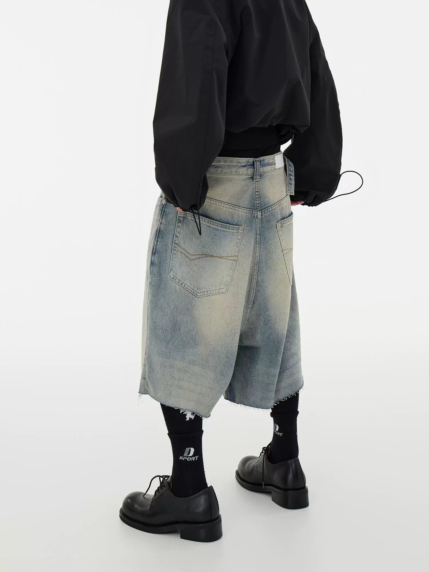 CubbiiLuppii Over-the-knee Cropped Pants Tide, Washed Vintage Knife Cut Raw Edge Loose Denim Shorts