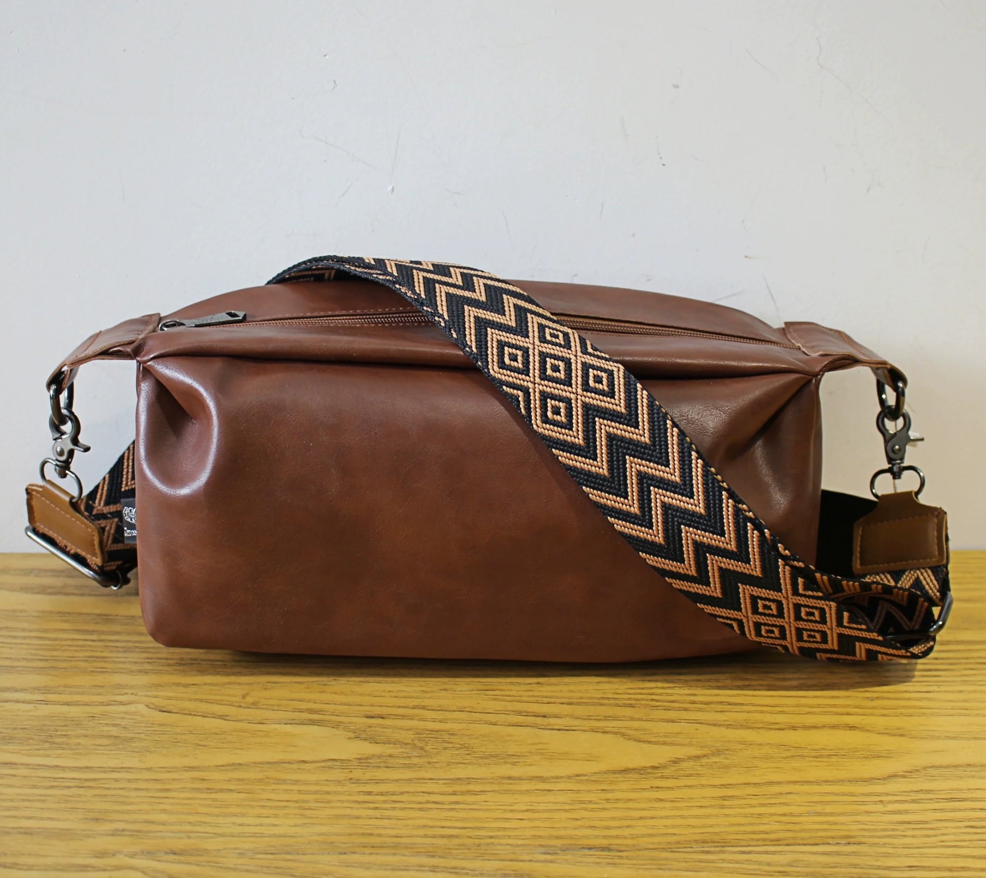 Cubbiluppi™ Men's Shoulder Crossbody Bag, Casual & Soft Leather for All Seasons, Simple Trendy men's Bag