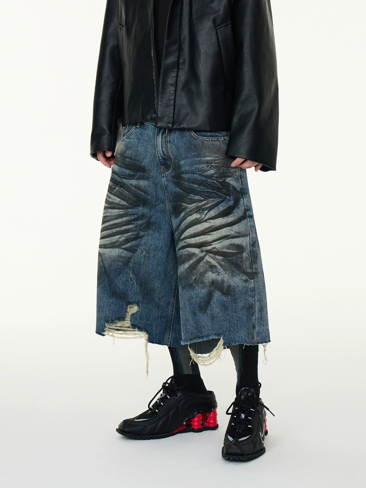 Washed Distressed Stained Clawed Leg Knife Cut Irregular Panel Loose Cropped Denim Shorts
