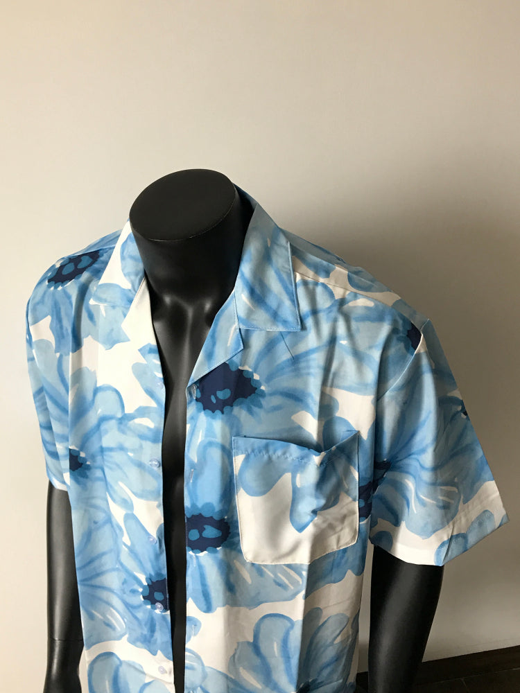 Tropical Casual Style Blue Flowered with Daisy Print Short-Sleeved Shirt for Men & Women Oversize Breathable Shirt