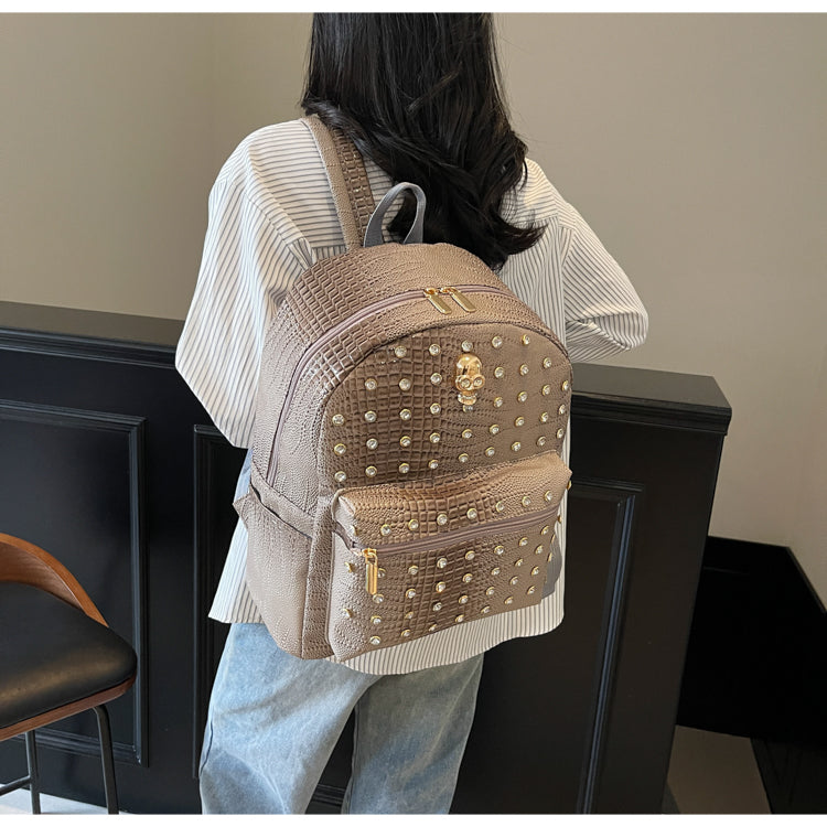 Diamond-Encrusted Crocodile Pattern Backpack for men & women 🎒