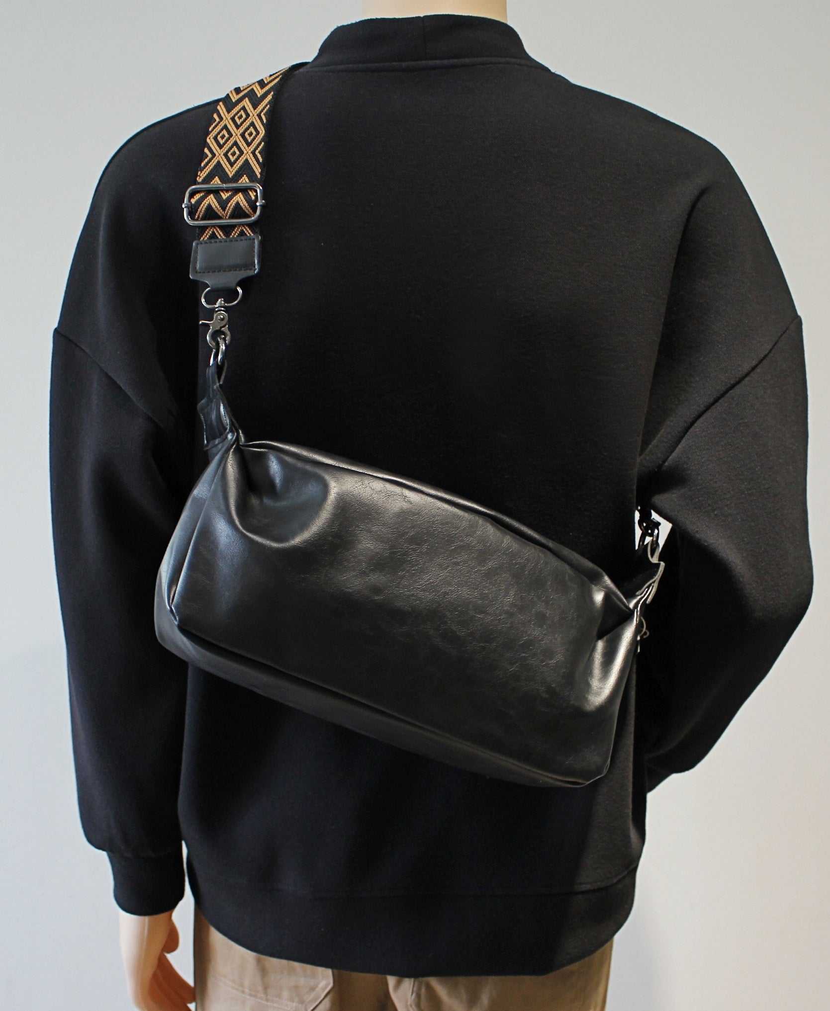 Cubbiluppi™ Men's Shoulder Crossbody Bag, Casual & Soft Leather for All Seasons, Simple Trendy men's Bag